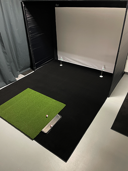 Big Moss Complete C series DIY Indoor Golf Enclosure Kit with Premium Screen & Big Moss BLACK SIM Green Package (9ft ceiling height)